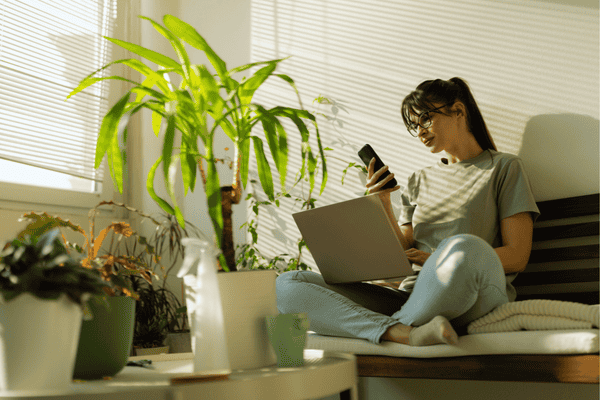 Digital nomad
