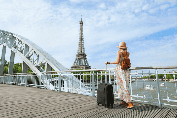 Traveler to Paris